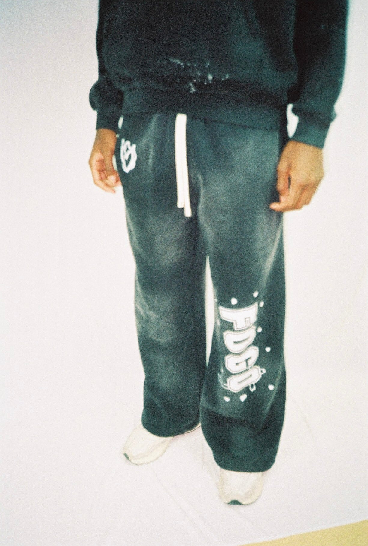 “MIDNIGHT” SWEATPANTS
